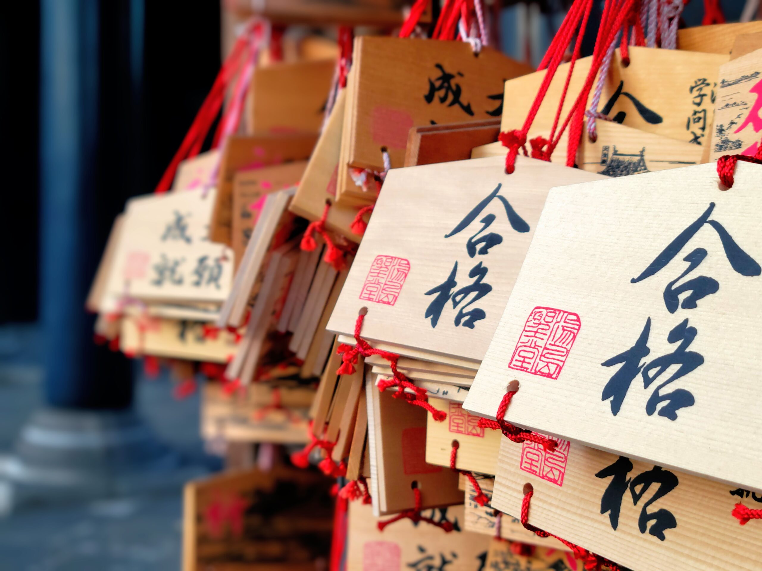 二学期に勉強計画を見直す中学生と保護者の様子